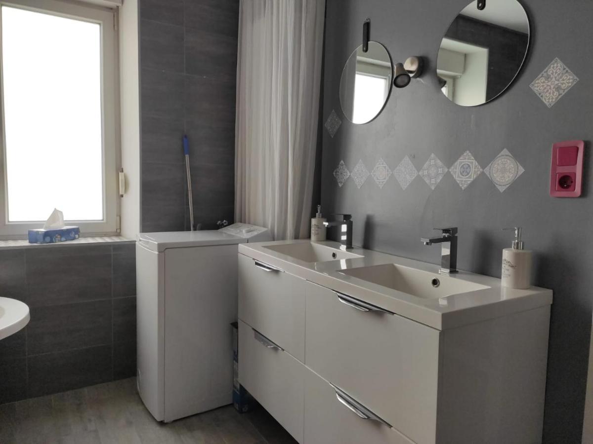 Appartement cosy idéalement situé Charleville-Mézières Extérieur photo