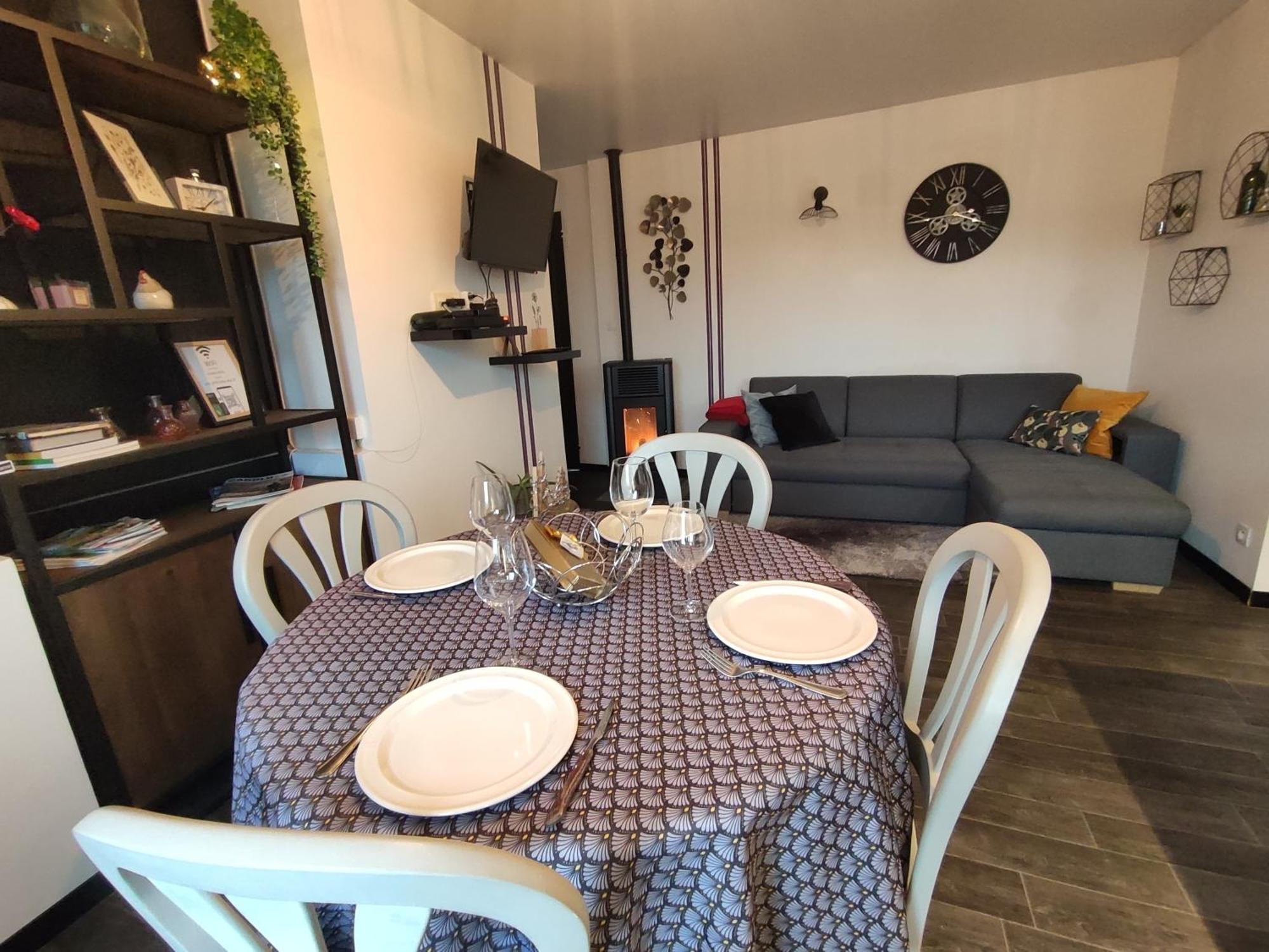 Appartement cosy idéalement situé Charleville-Mézières Extérieur photo